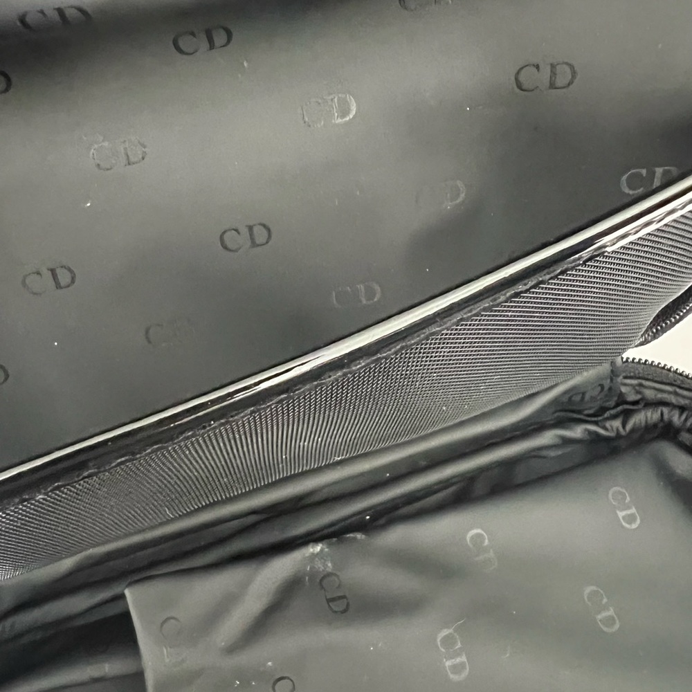 Dior Beauty Cosmetic Makeup Bag - Picture 6 of 9